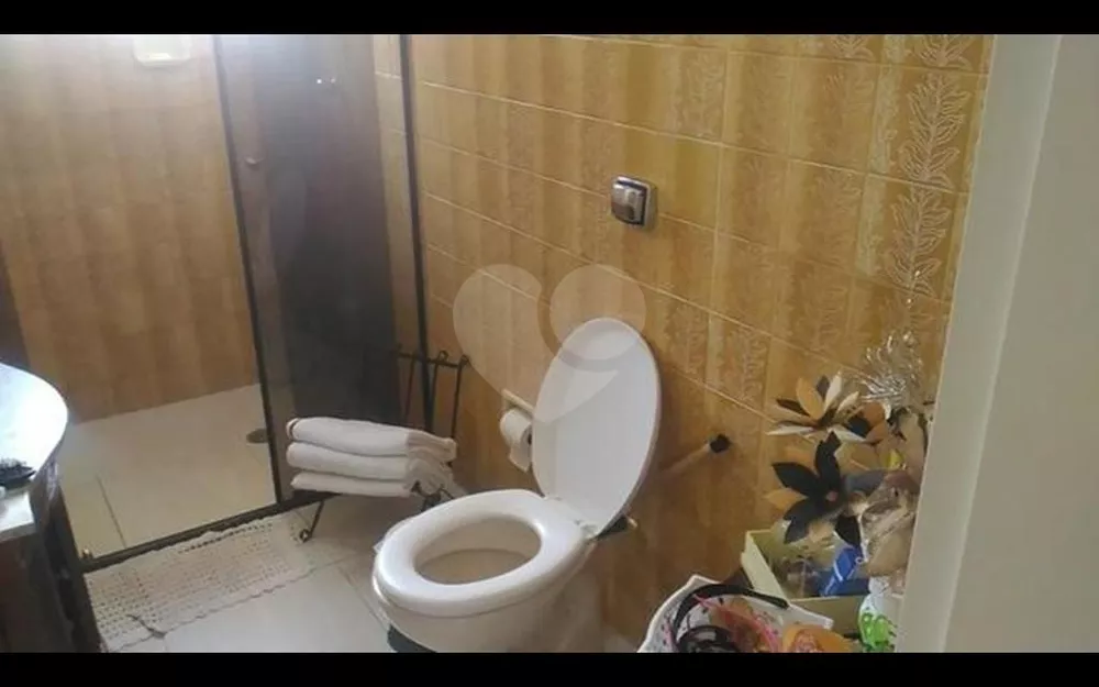 Sobrado, 3 quartos, 235 m² - Foto 1