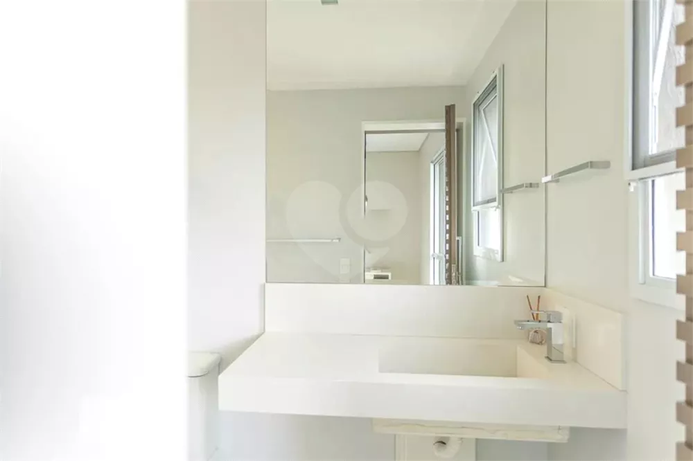 Apartamento, 3 quartos, 130 m² - Foto 1