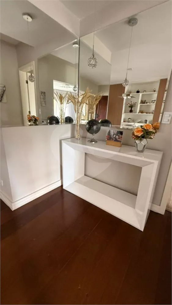 Apartamento, 3 quartos, 131 m² - Foto 2