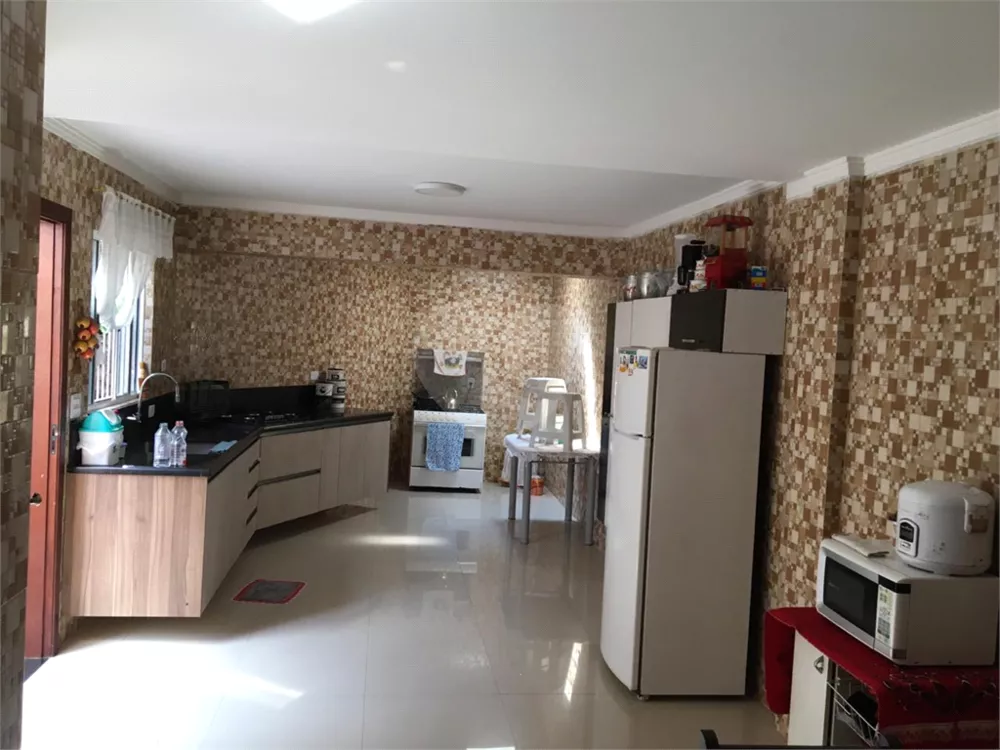 Sobrado, 3 quartos, 200 m² - Foto 4