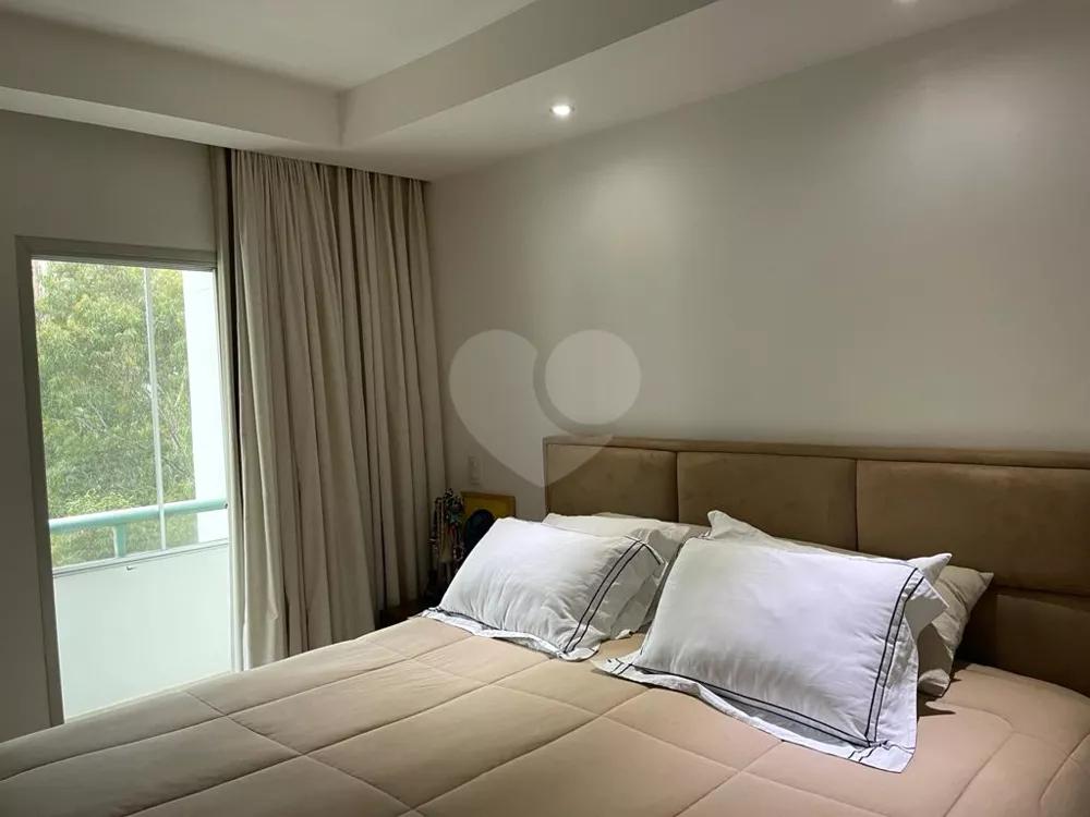 Cobertura, 3 quartos, 242 m² - Foto 3