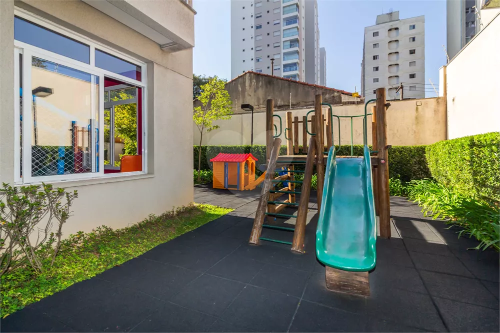 Apartamento, 3 quartos, 175 m² - Foto 2