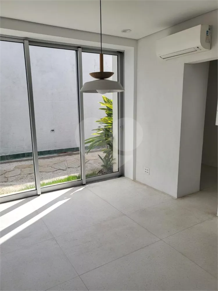 Sobrado, 3 quartos, 345 m² - Foto 2