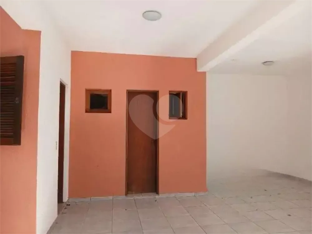 Sobrado, 3 quartos, 227 m² - Foto 2