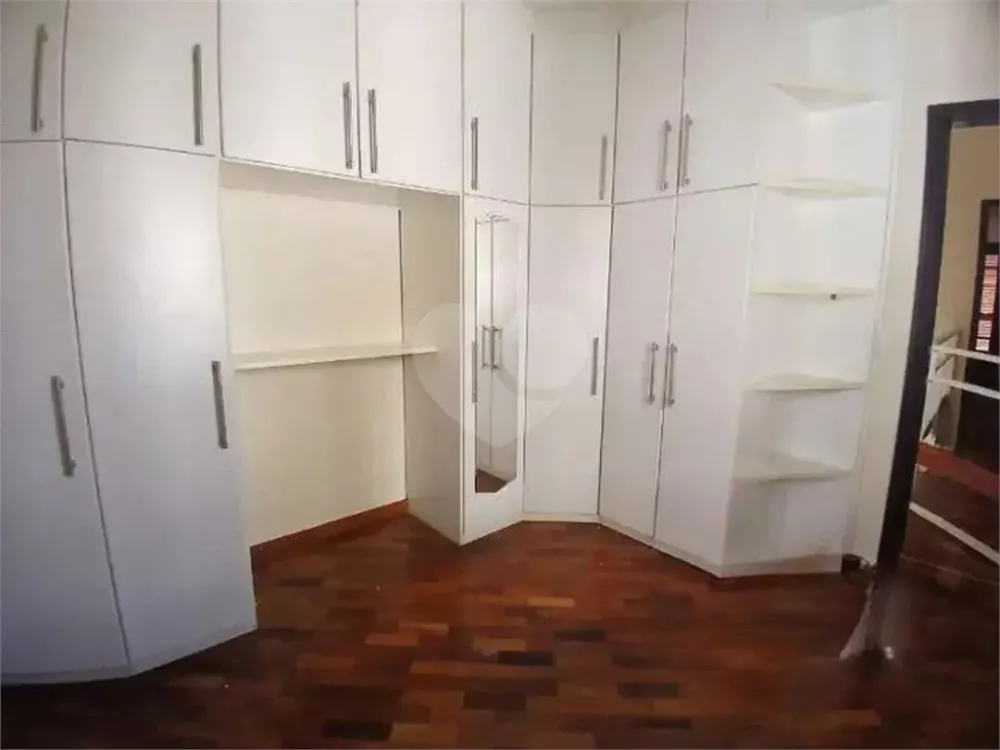 Sobrado, 3 quartos, 227 m² - Foto 3