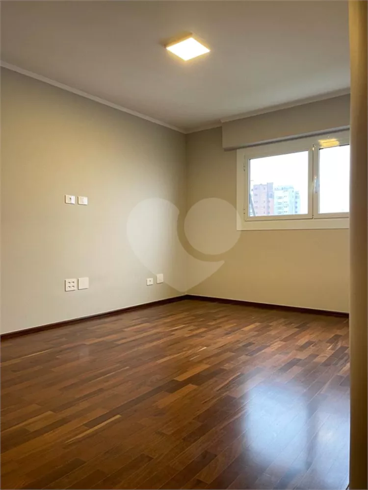 Apartamento, 4 quartos, 256 m² - Foto 2
