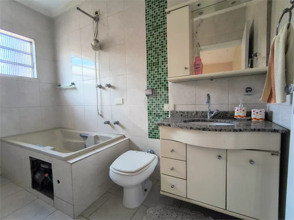 Sobrado, 3 quartos, 168 m² - Foto 1