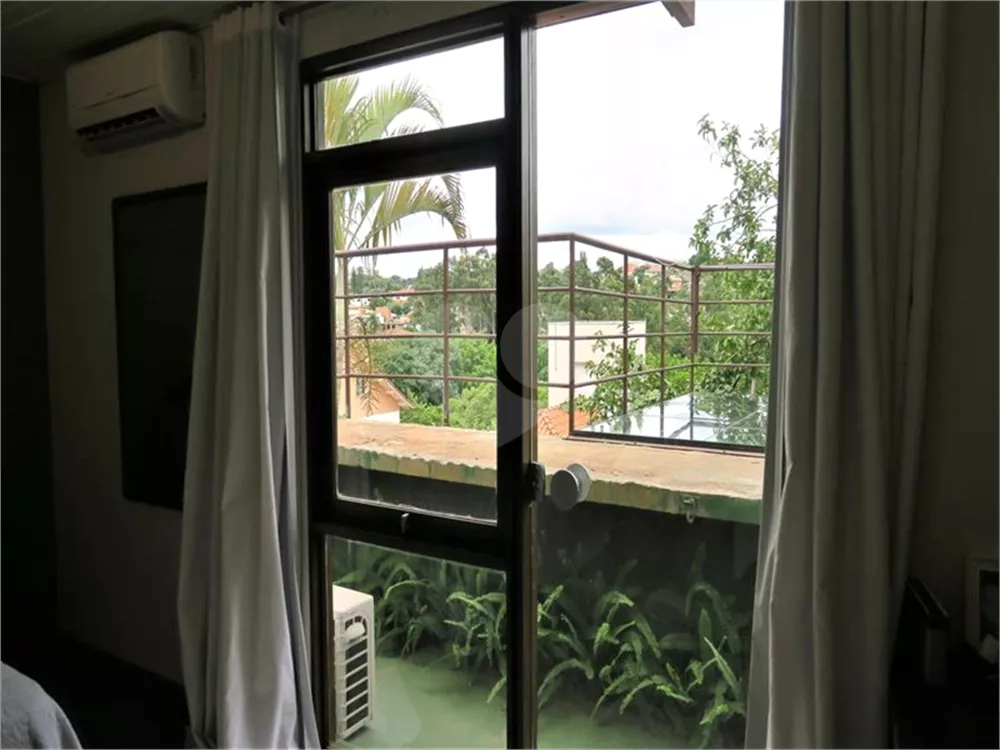 Casa, 4 quartos, 240 m² - Foto 4