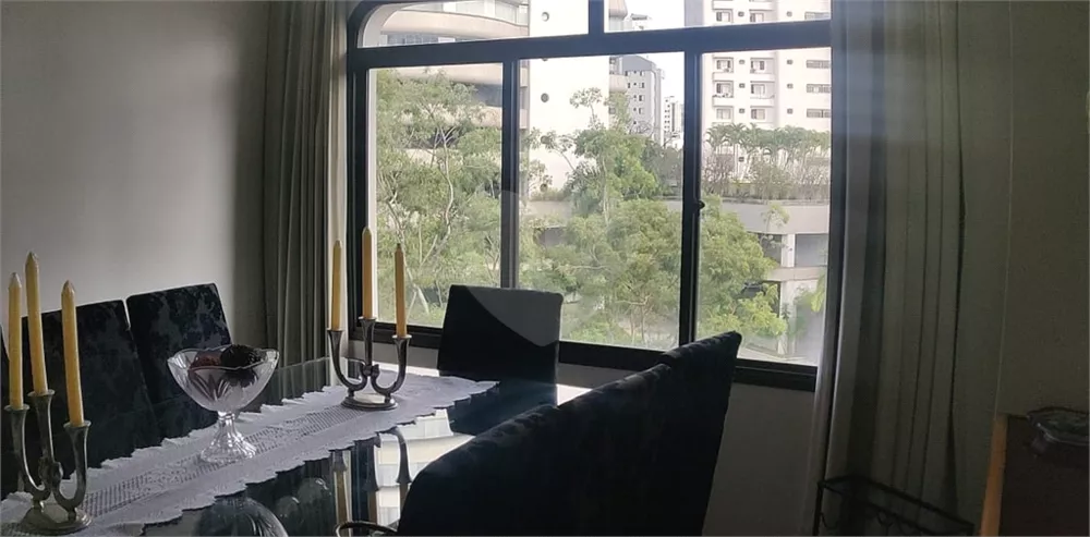 Apartamento, 4 quartos, 234 m² - Foto 2