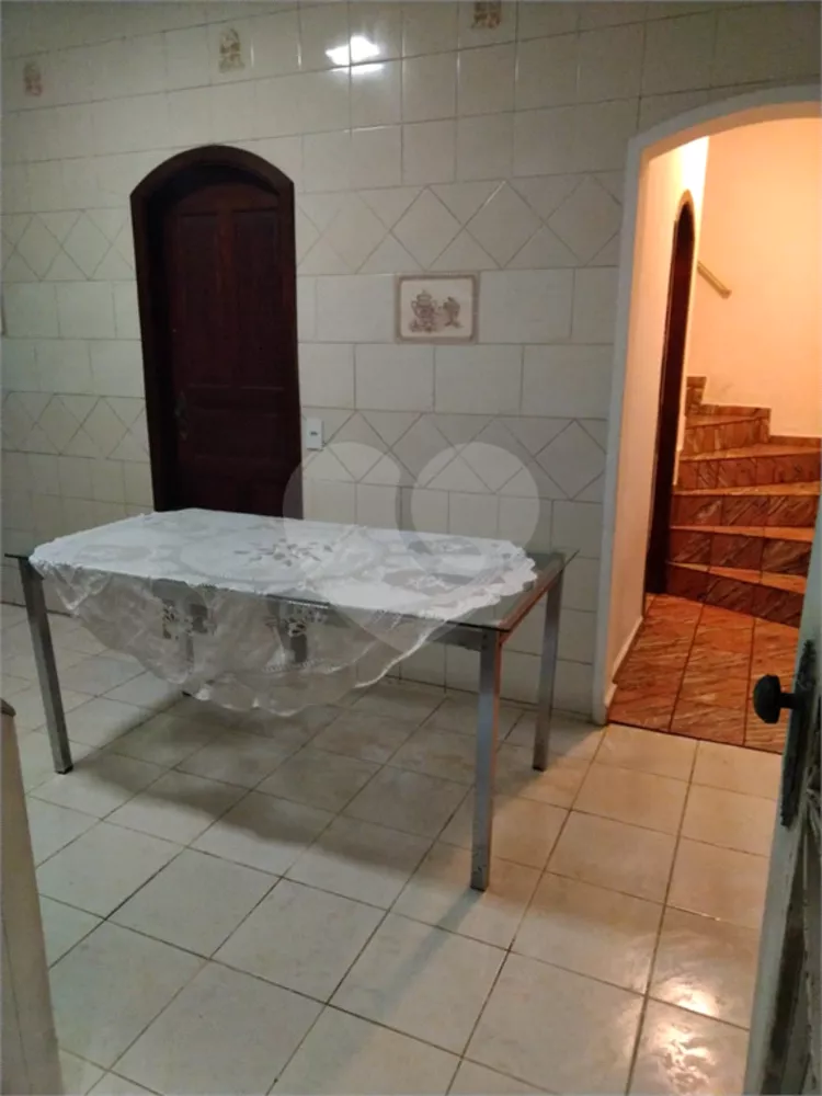 Sobrado, 4 quartos, 253 m² - Foto 1