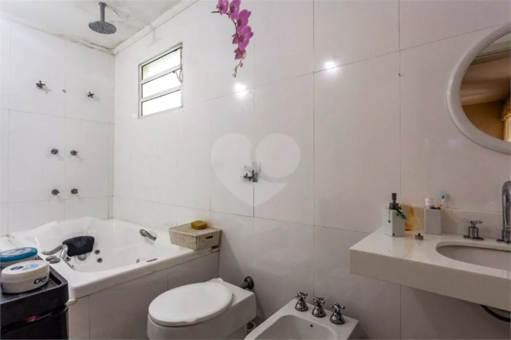 Sobrado, 4 quartos, 490 m² - Foto 1