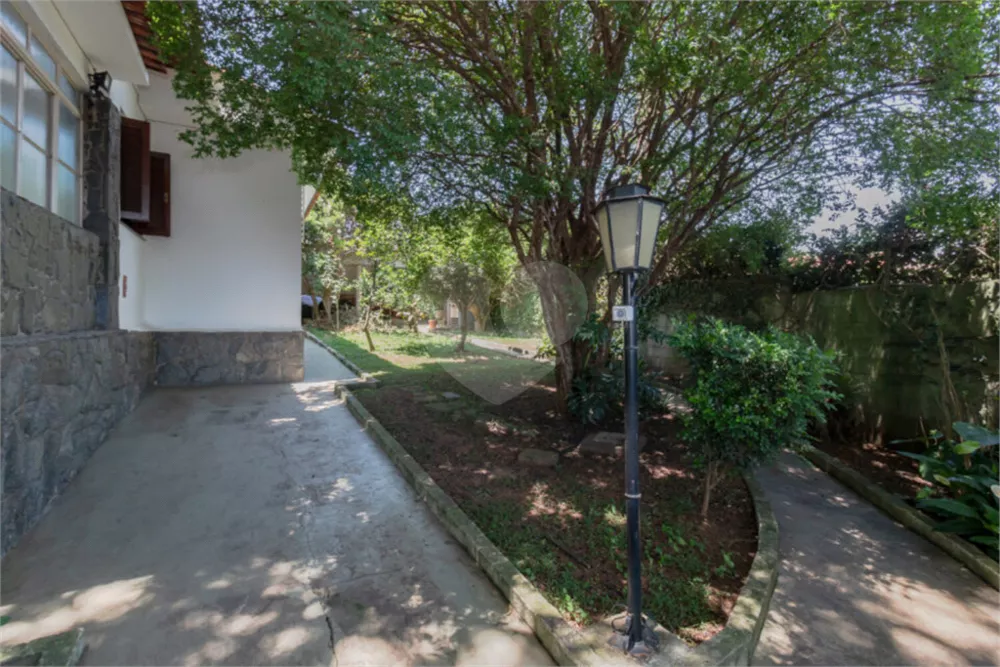 Casa, 4 quartos, 320 m² - Foto 1
