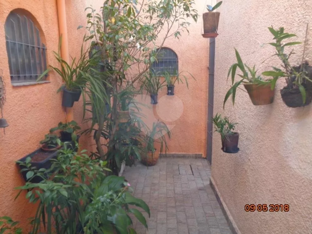 Casa, 3 quartos, 240 m² - Foto 1