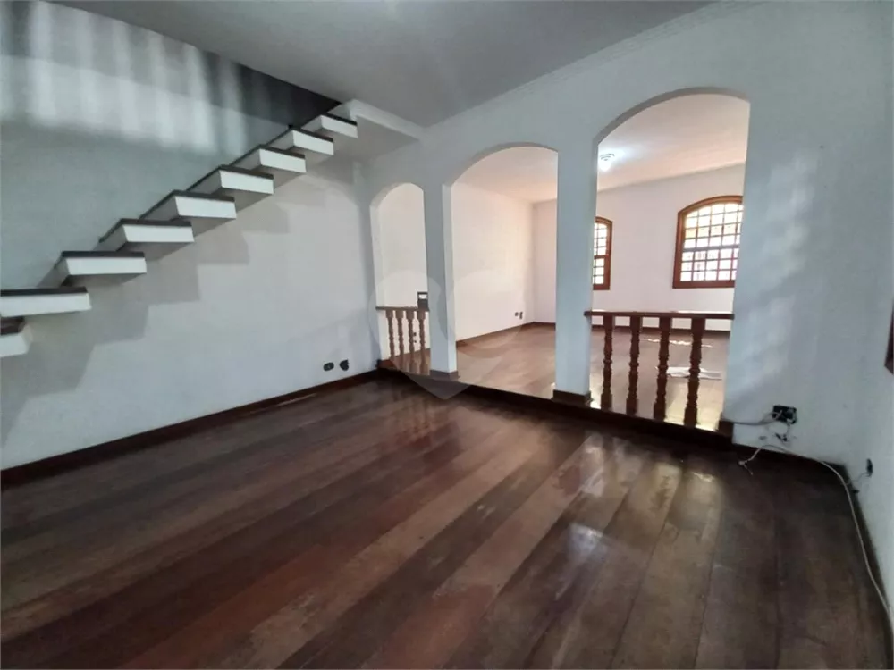 Casa, 3 quartos, 210 m² - Foto 3