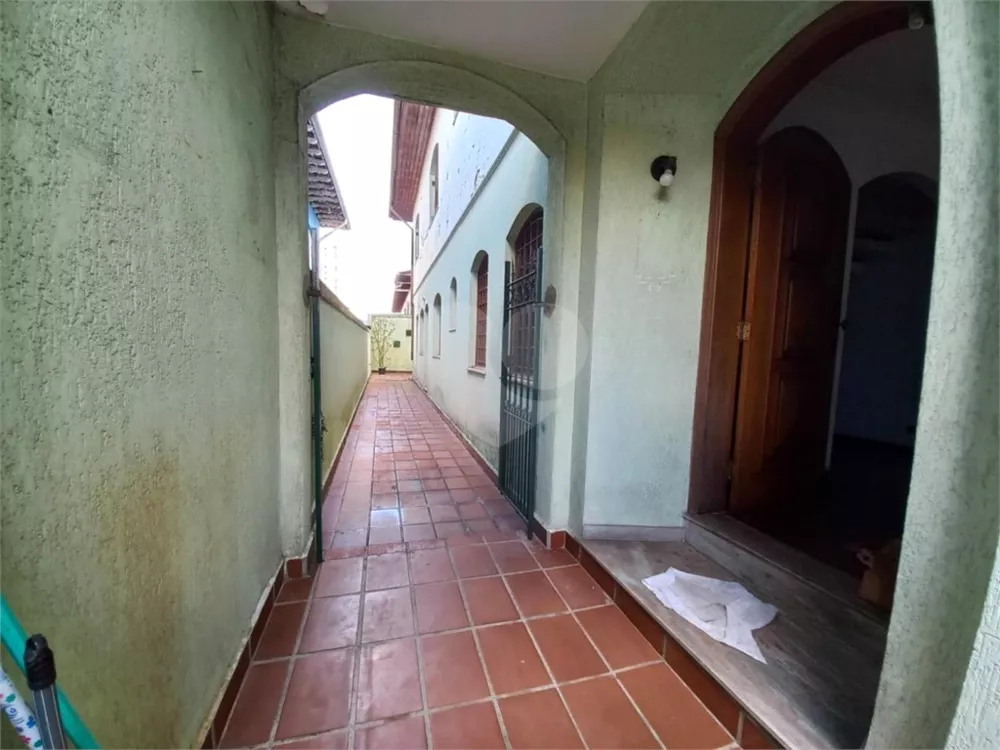 Casa, 3 quartos, 210 m² - Foto 2