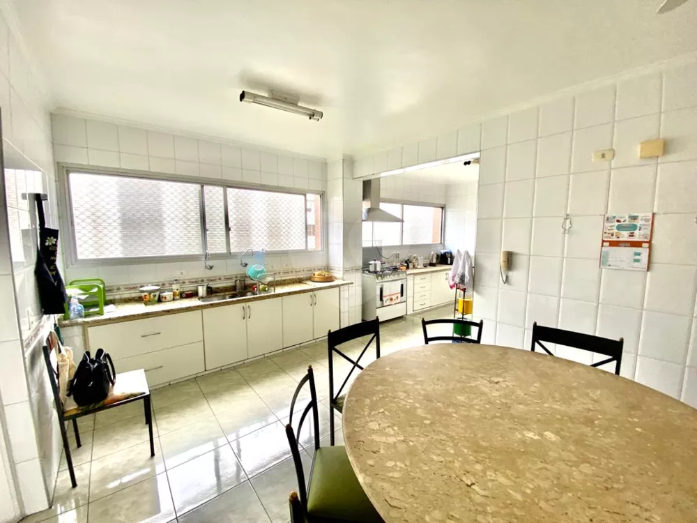 Apartamento, 4 quartos, 224 m² - Foto 3