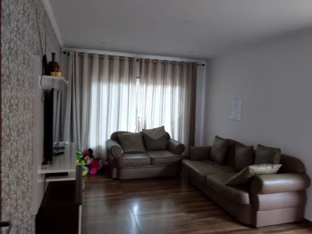 Sobrado, 3 quartos, 180 m² - Foto 1