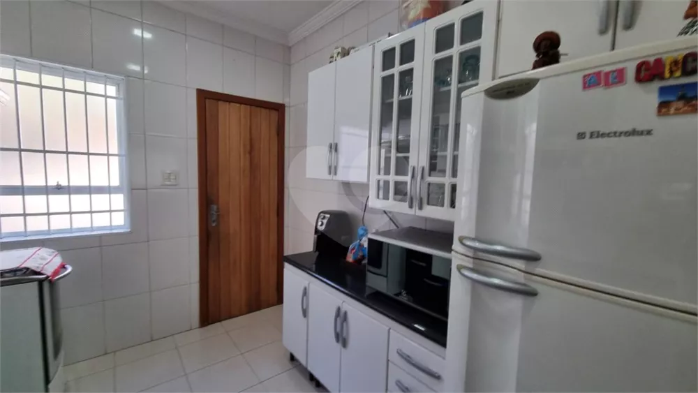 Casa, 3 quartos, 200 m² - Foto 3