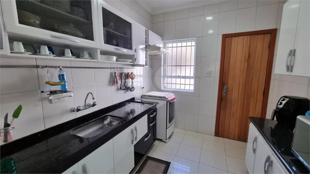Casa, 3 quartos, 200 m² - Foto 4