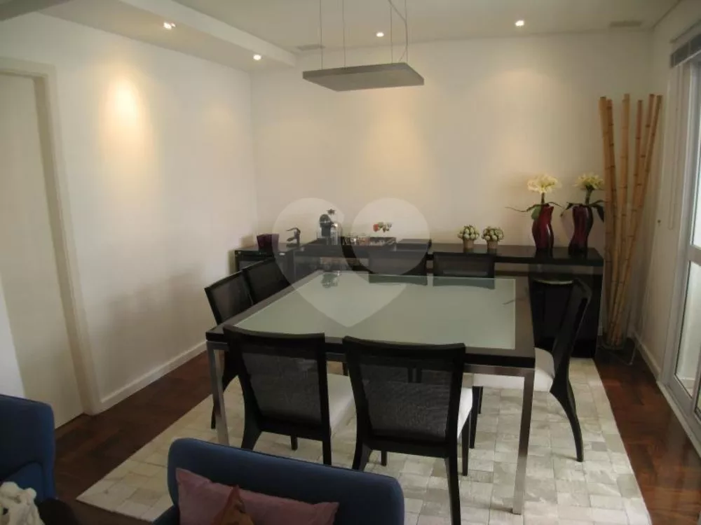 Apartamento, 4 quartos, 248 m² - Foto 2