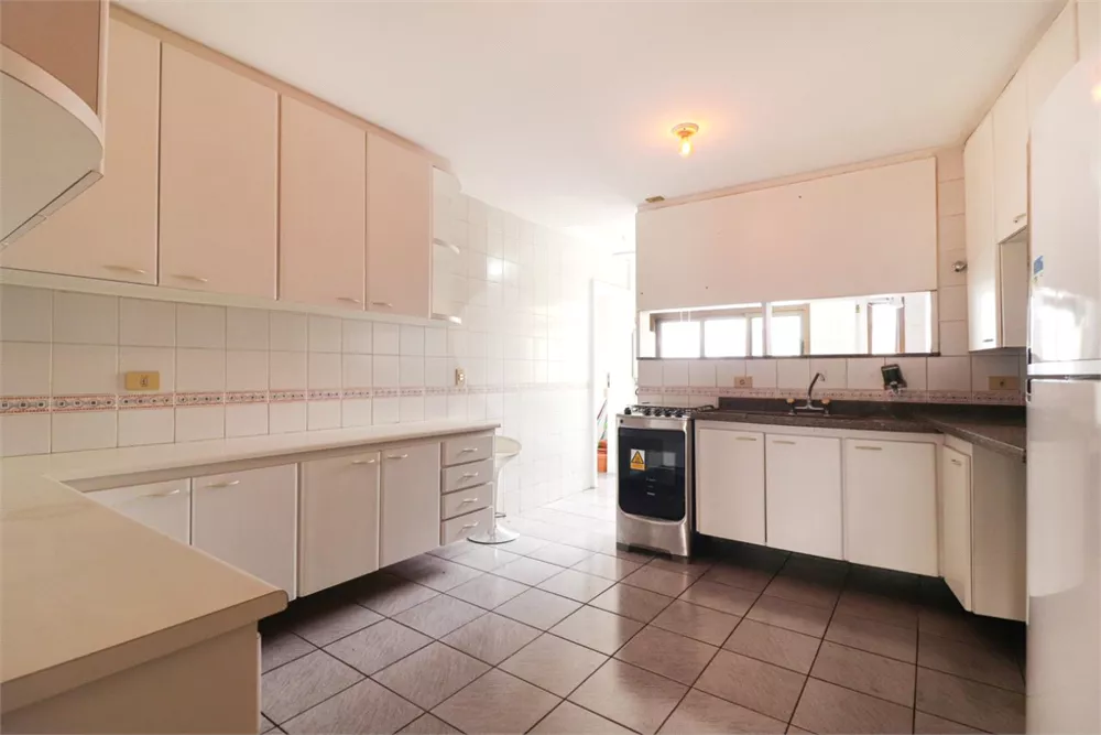 Apartamento, 3 quartos, 138 m² - Foto 1