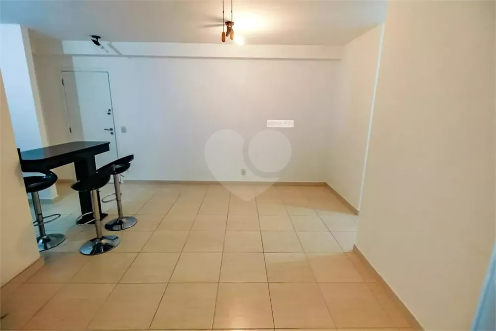 Apartamento, 3 quartos, 72 m² - Foto 2