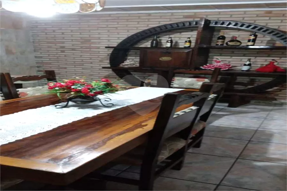 Sobrado, 4 quartos, 225 m² - Foto 3