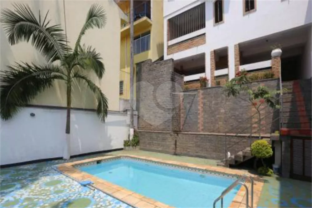 Sobrado, 4 quartos, 225 m² - Foto 2