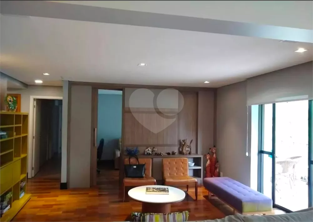 Apartamento, 3 quartos, 180 m² - Foto 1