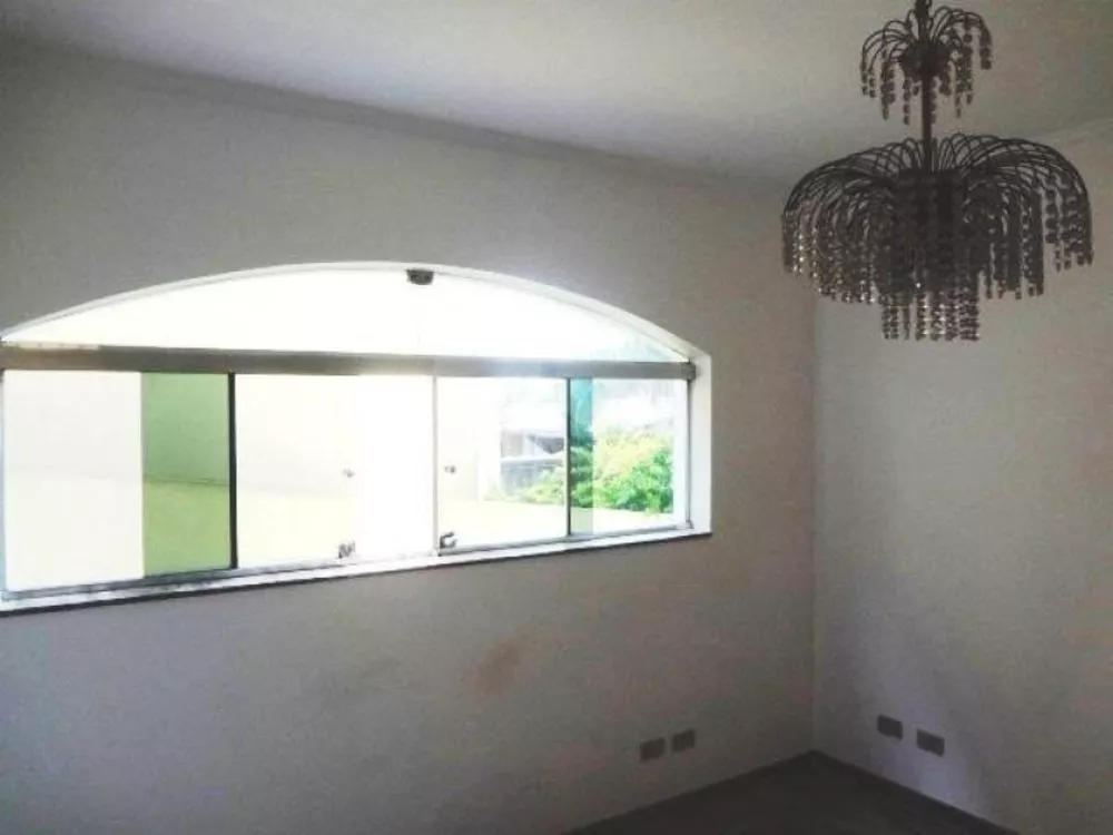 Casa, 4 quartos, 440 m² - Foto 1