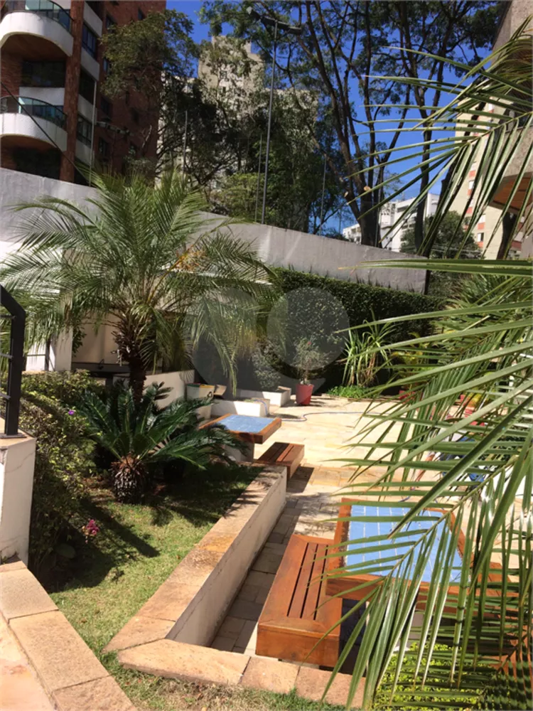 Apartamento, 3 quartos, 220 m² - Foto 4