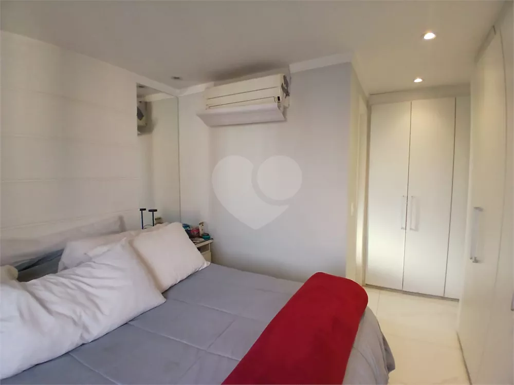 Cobertura, 4 quartos, 223 m² - Foto 2