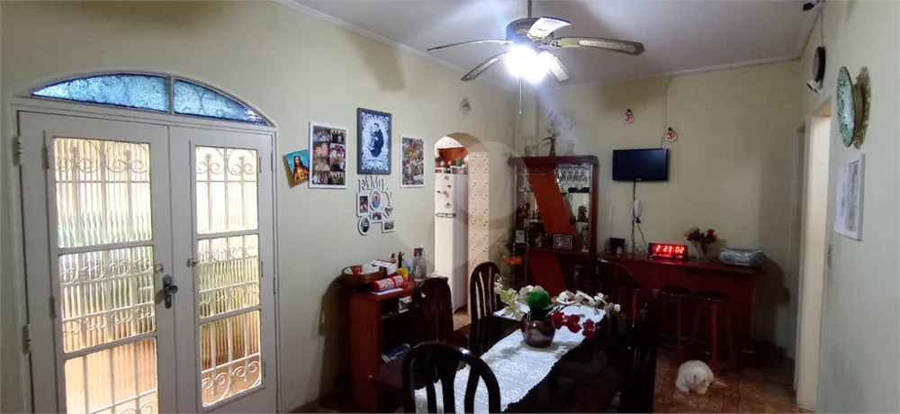 Sobrado, 4 quartos, 266 m² - Foto 1