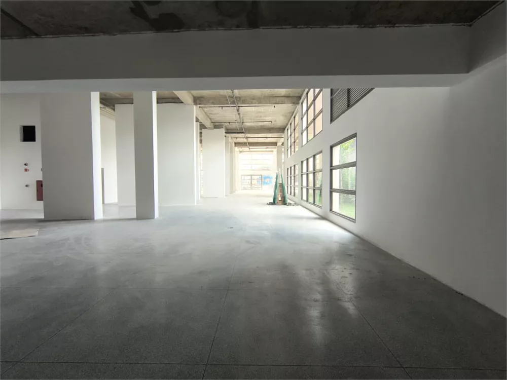 Loja-Salão, 657 m² - Foto 2