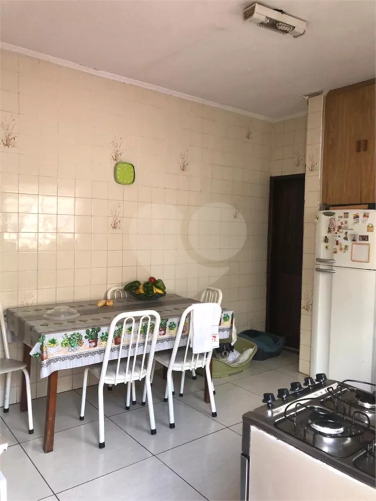 Casa, 2 quartos, 180 m² - Foto 1