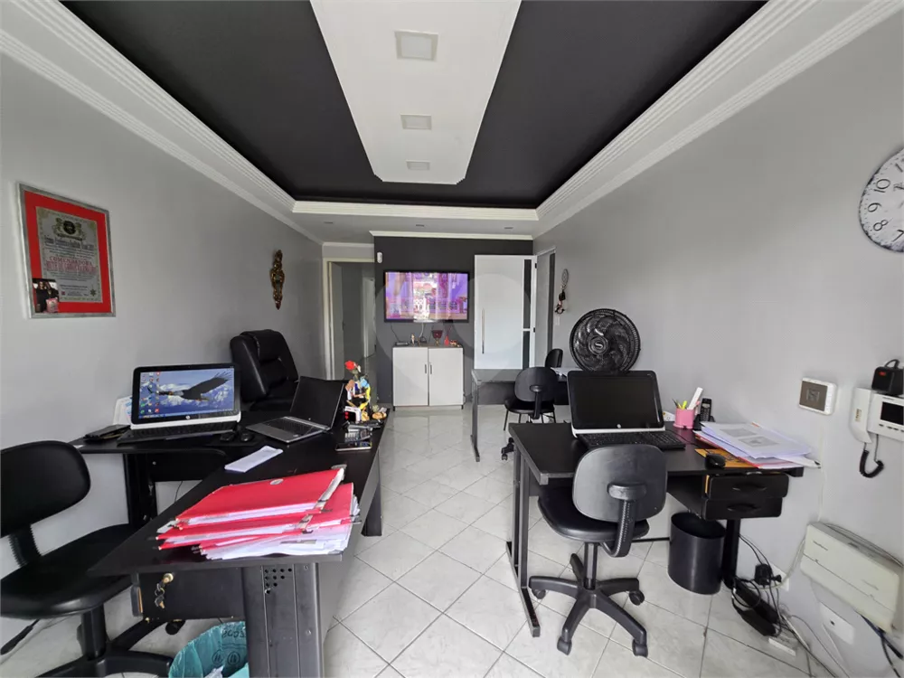 Sobrado, 3 quartos, 215 m² - Foto 1