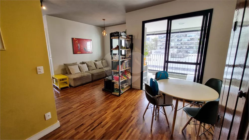 Apartamento, 2 quartos, 70 m² - Foto 2