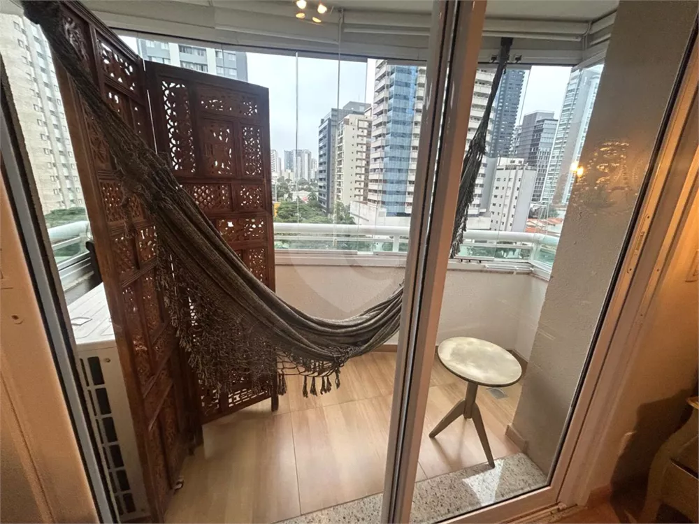 Apartamento, 3 quartos, 147 m² - Foto 2