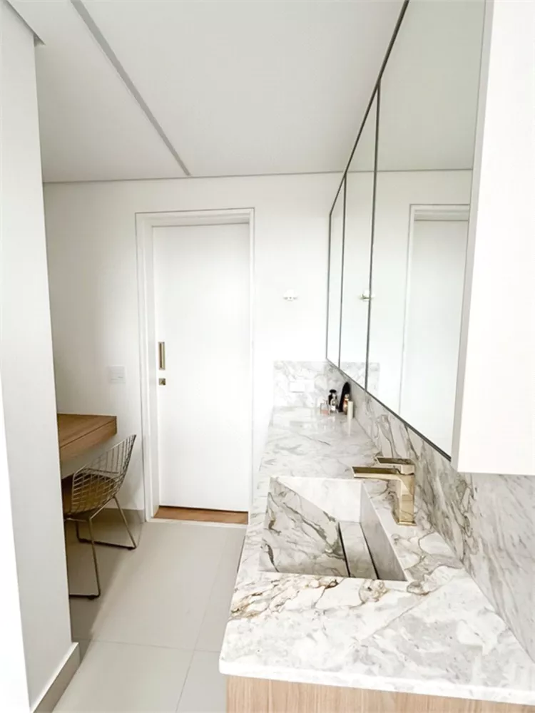 Apartamento, 4 quartos, 332 m² - Foto 1