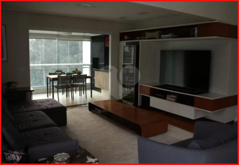 Apartamento, 3 quartos, 210 m² - Foto 1