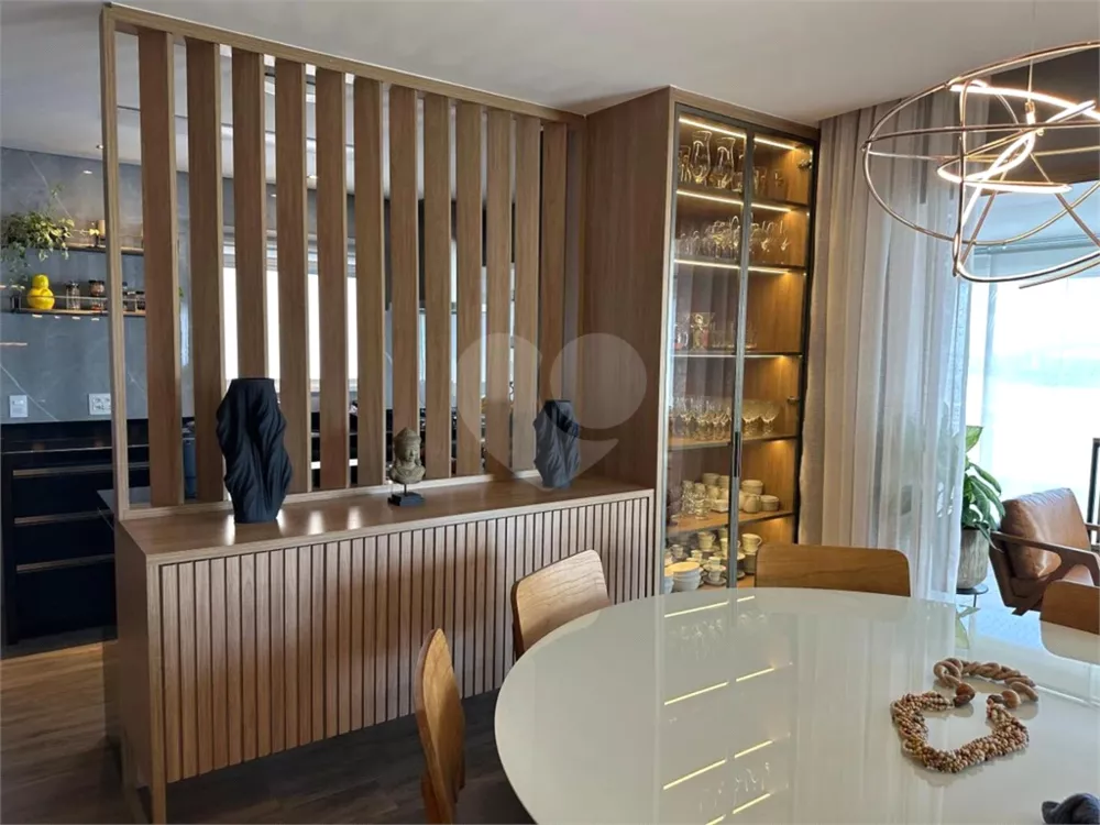 Apartamento, 3 quartos, 171 m² - Foto 2