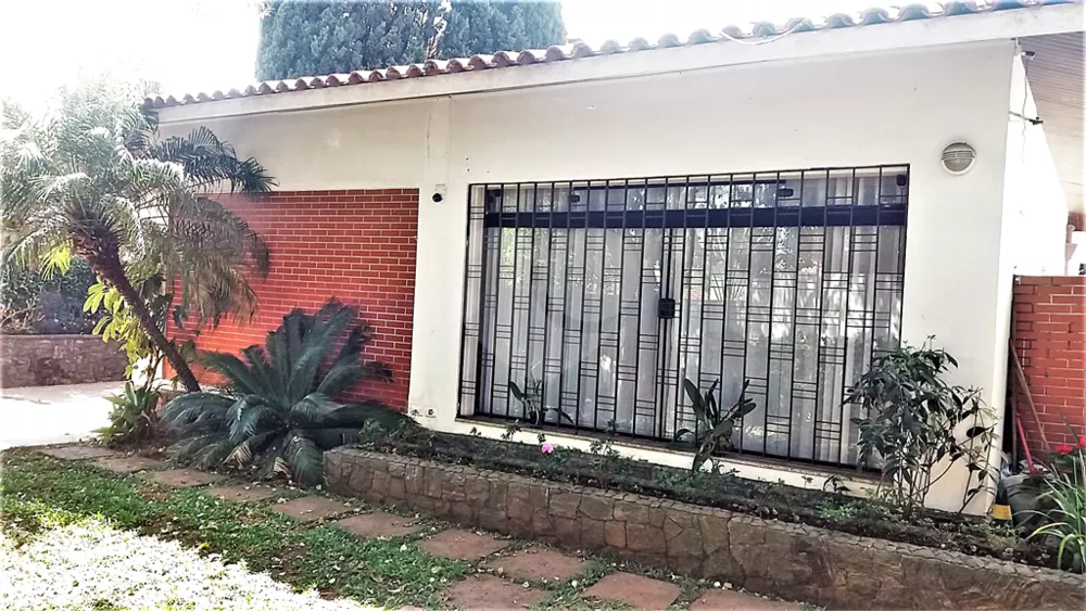 Casa, 4 quartos, 286 m² - Foto 1