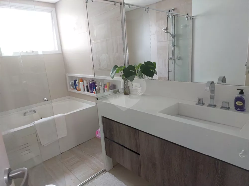 Apartamento, 4 quartos, 184 m² - Foto 1