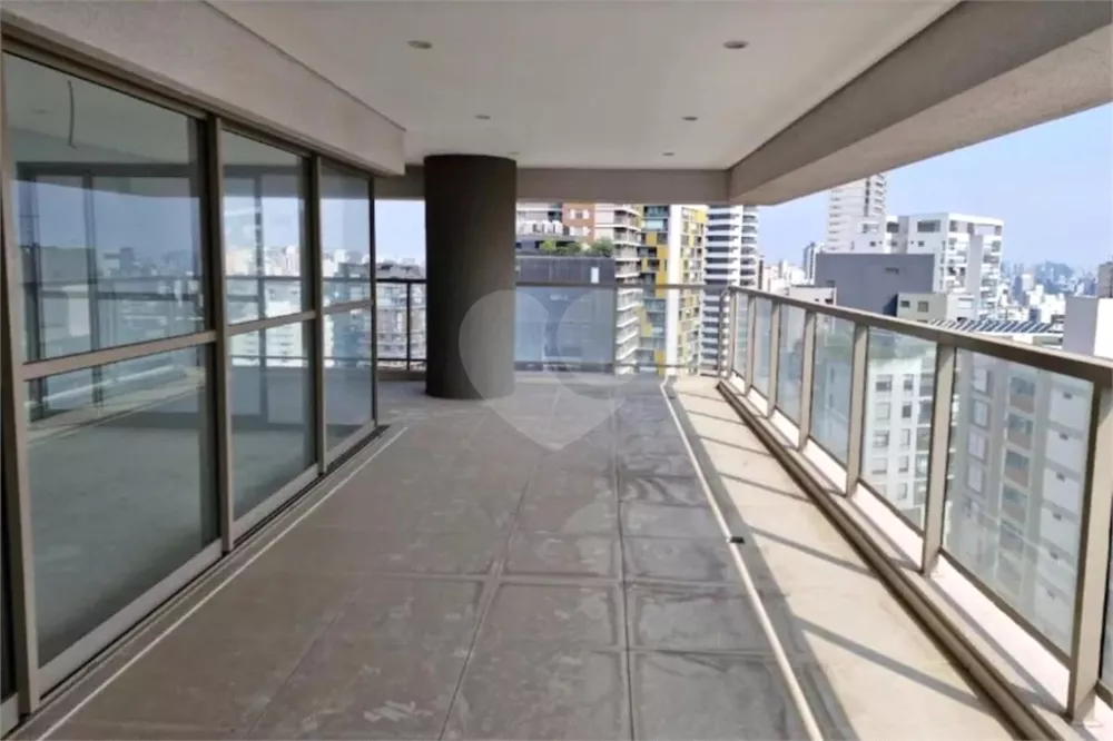 Apartamento, 3 quartos, 144 m² - Foto 1