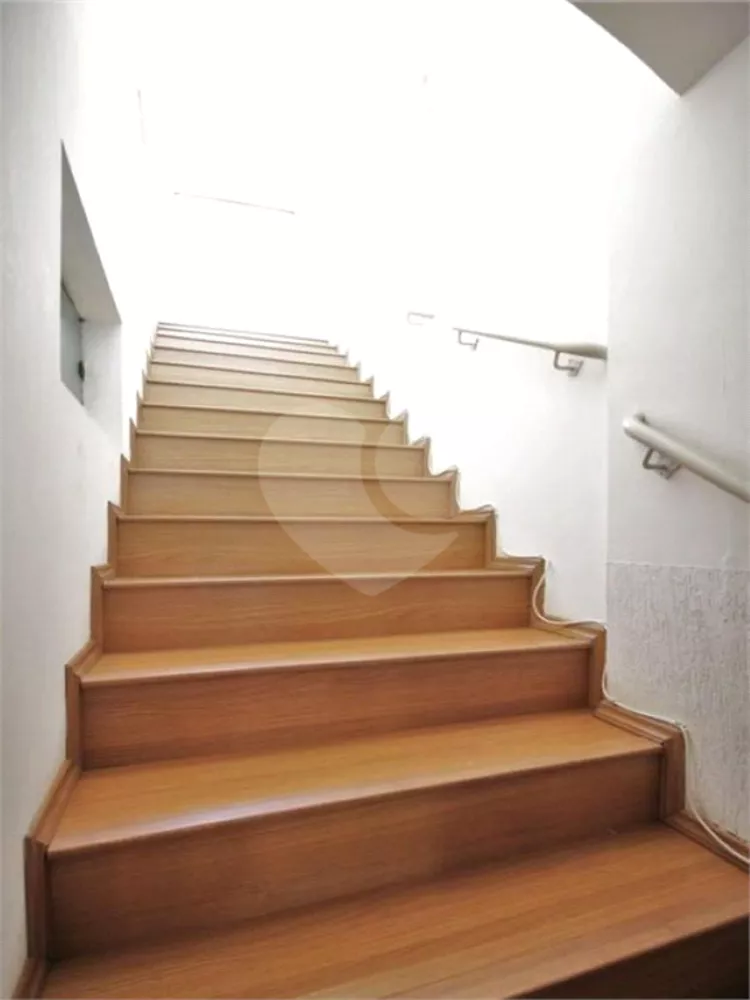 Casa, 4 quartos, 250 m² - Foto 1