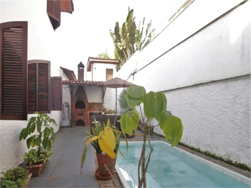 Casa, 4 quartos, 250 m² - Foto 2