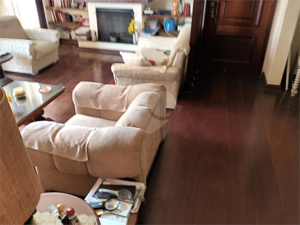 Apartamento, 3 quartos, 131 m² - Foto 2