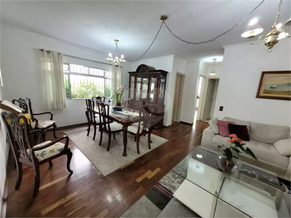 Sobrado, 6 quartos, 193 m² - Foto 2