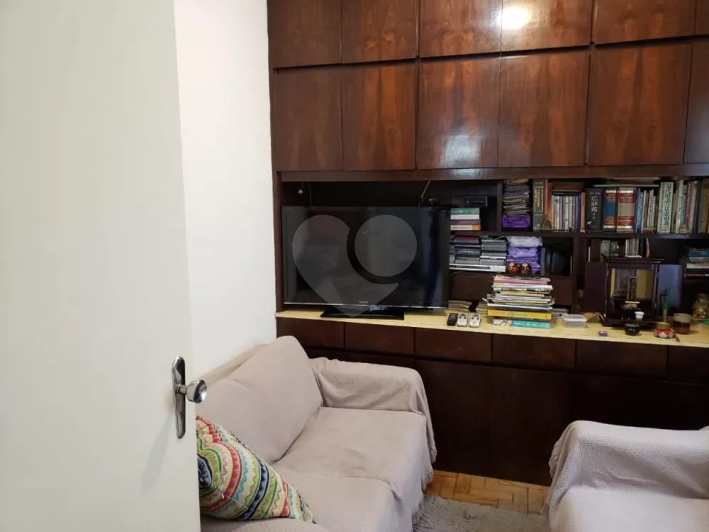 Casa, 3 quartos, 210 m² - Foto 1