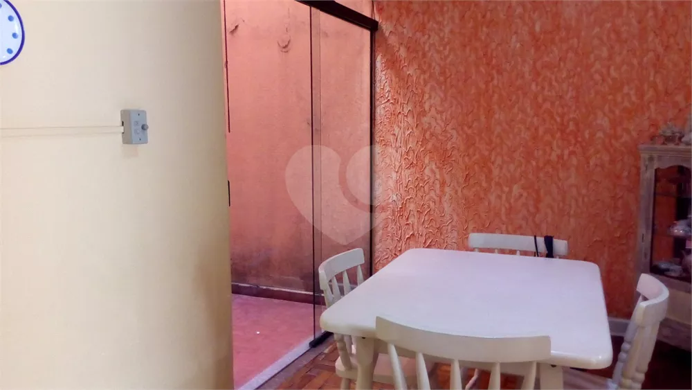 Sobrado, 3 quartos, 225 m² - Foto 2